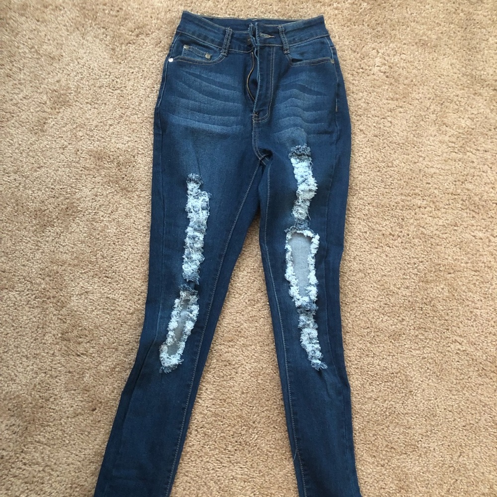 Fashion Nova jeans distressed